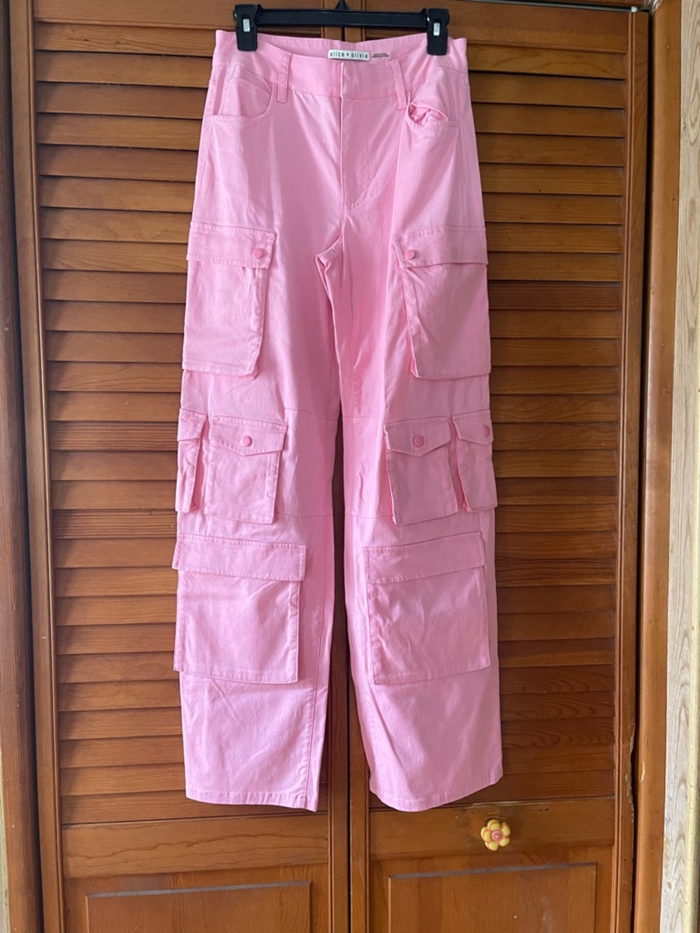Alice and Olivia Olympia Wide Leg Baggy Cargo Pants Pink. Size 2 Women 
#350